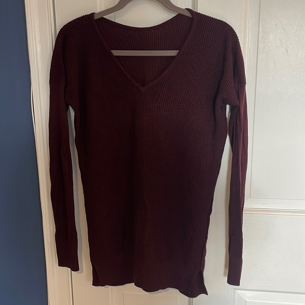 Lululemon maroon sweater size 8